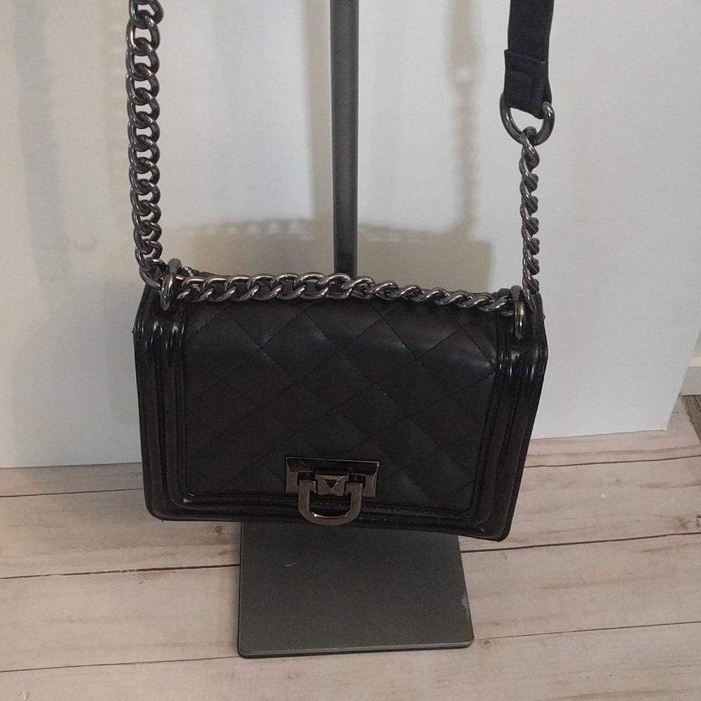 Beautiful shoulder bag by Moretti 🌸🌸🍀